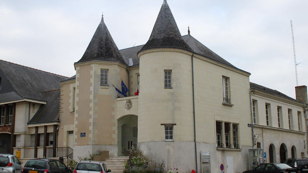 Château de Doué-la-Fontaine